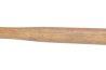 Un marteau de chasse a une extrémité en forme de boule secial.